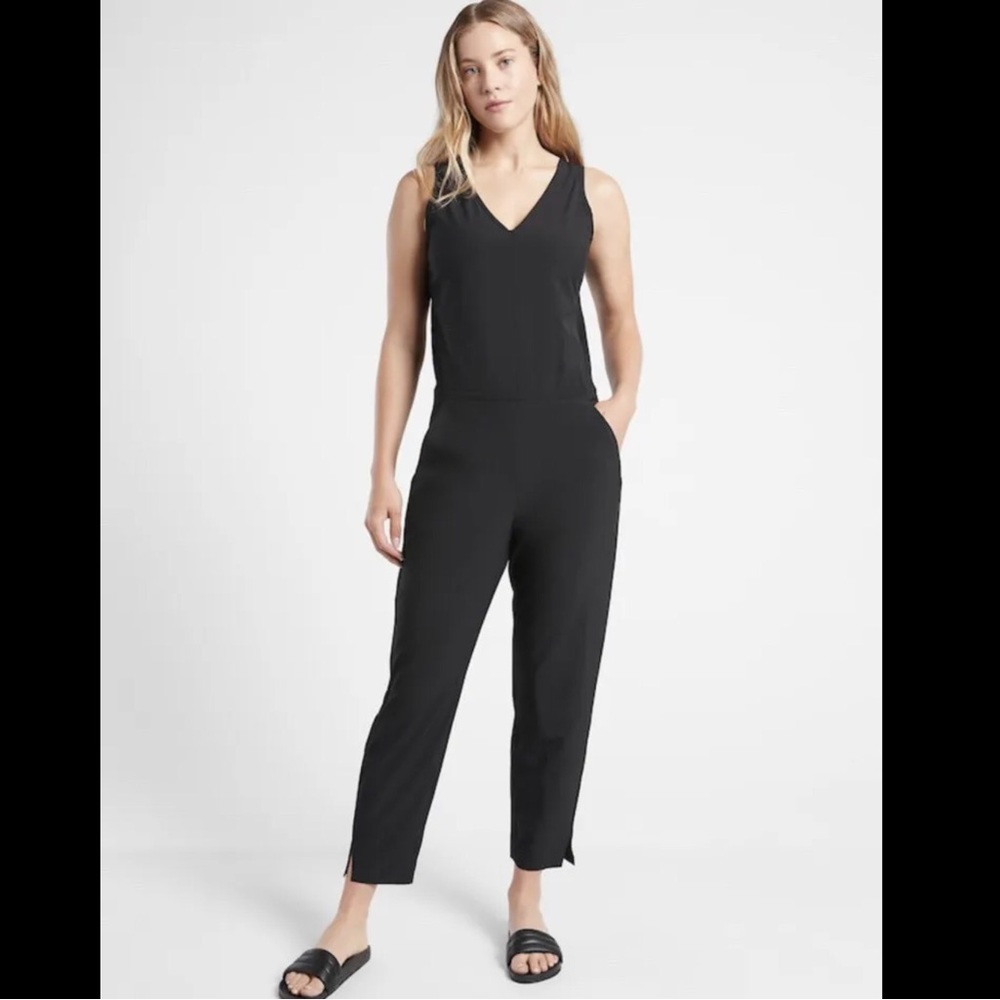 NWT Athleta Brooklyn Jumpsuit Black 6p